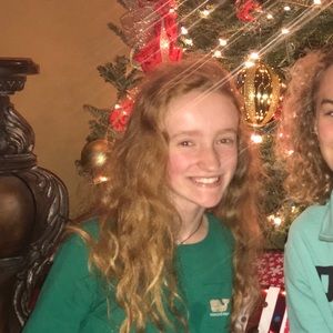 Meet your Posher, Alyssa